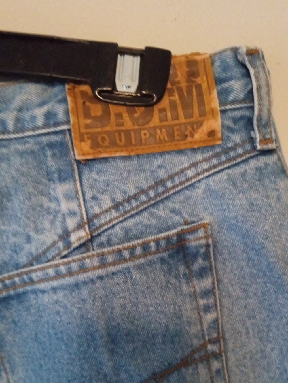 Vintage Y2K High Rise Mom Jean Shorts by B.U.M. Equipment - Picture 6 of 7